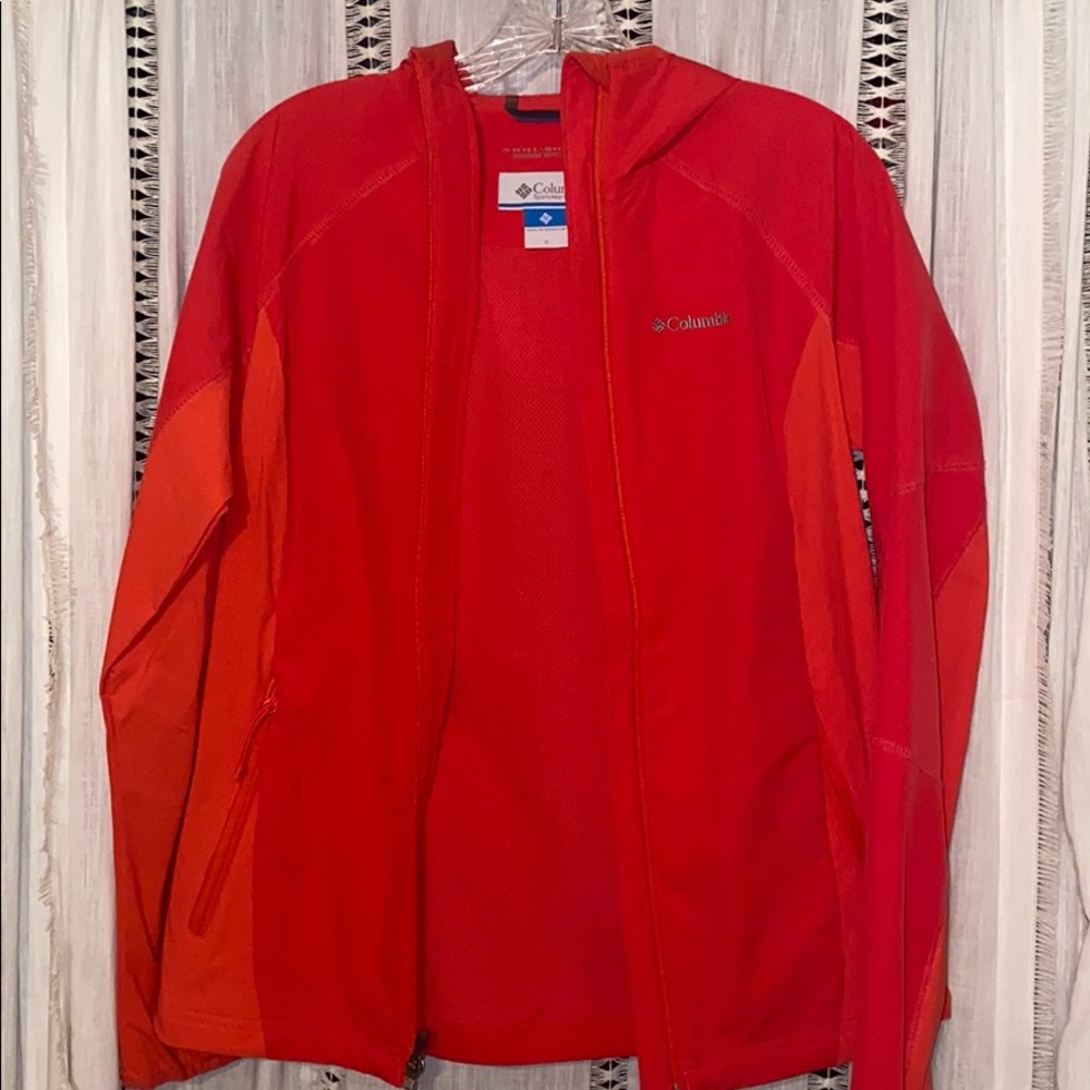 Columbia pink wind breaker/rain jacket